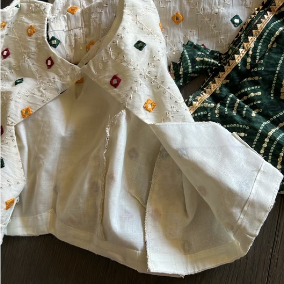 Indian Chaniya Choli/ Lehenga Choli - Picture 10 of 10